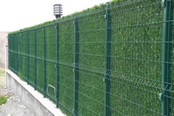 Декоративный зеленый забор MO