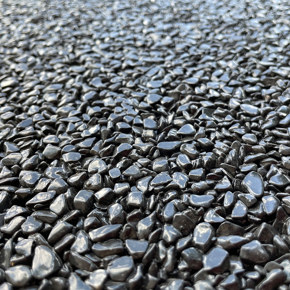 Каменный ковер ЭБОН - галька черная